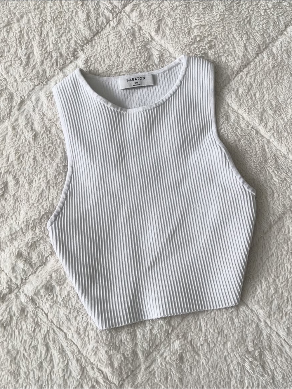 Aritzia❣️Babaton sculpt knit tank top white